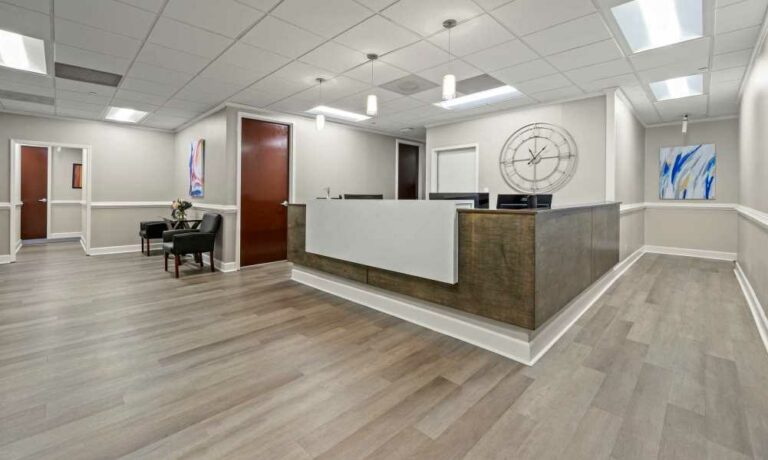 Buckhead Private Offices & Part-Time Spaces at 3355 Lenox Rd